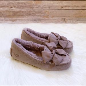 ugg clara glam bow